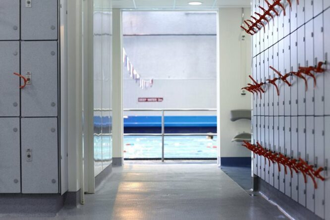 Carn Brea Leisure Centre Altro Marine 20 Altro Whiterock 01 - Londonclad